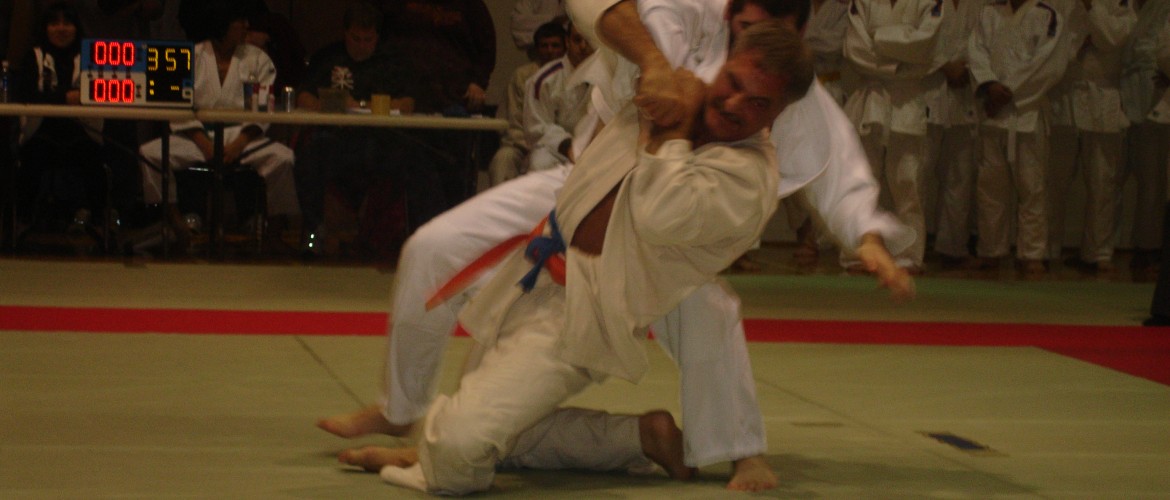 Judo tani otoshi